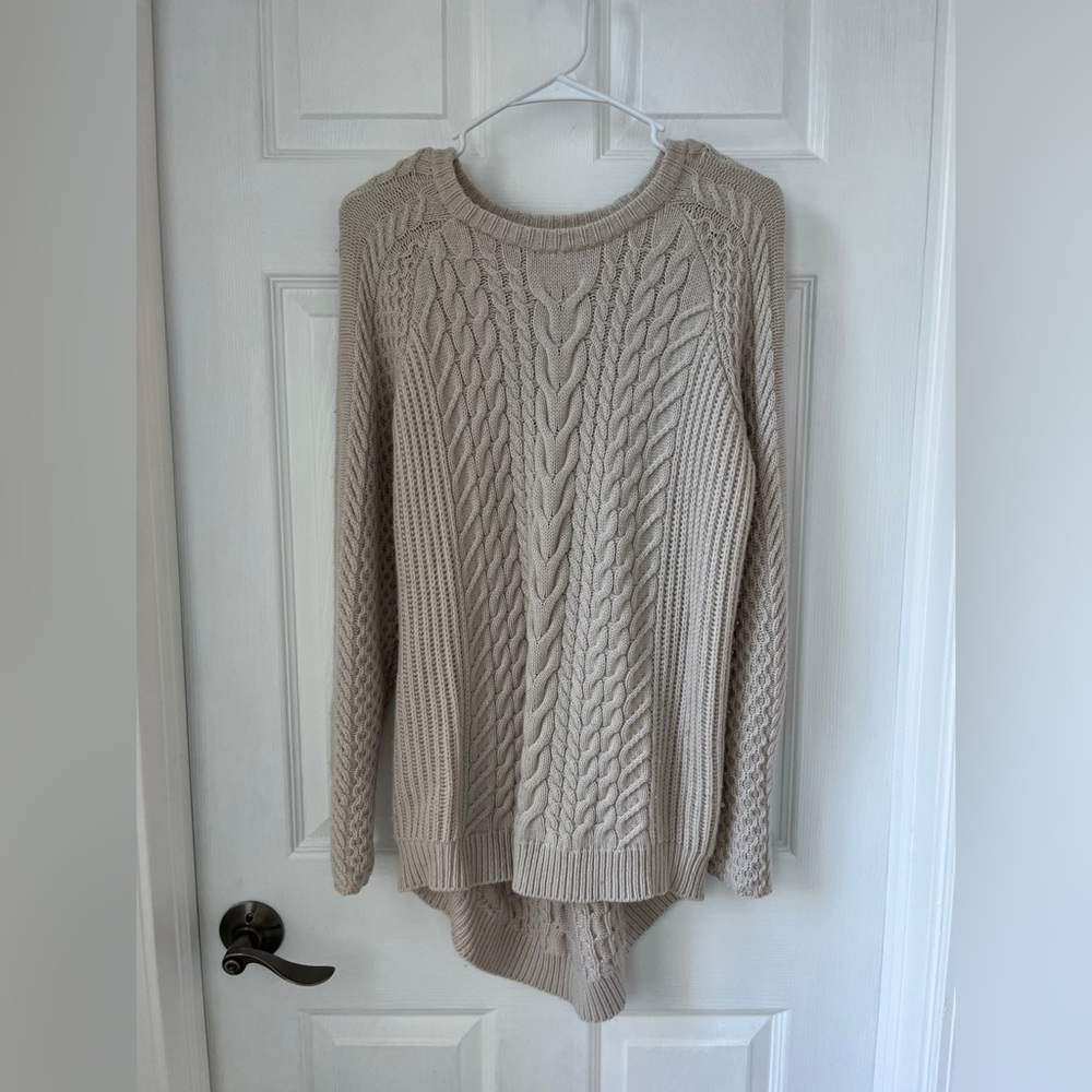 INTERMIX Soft Cream Cable Knit Sweater size Large